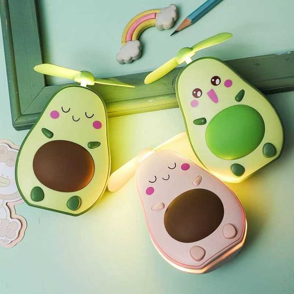 Luci notturne 2023 Presa portatile USB Mini piccoli ventilatori Ricaricabile Creatività Bella Avocado Luce notturna Lampade fantasia LED Specchio per il trucco Lampada ventilatore P230331