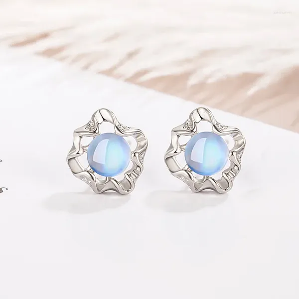 Brincos de garanhão bonito feminino flor bola jóias prata cor moonstone para mulheres charme irregular pequeno aqua azul