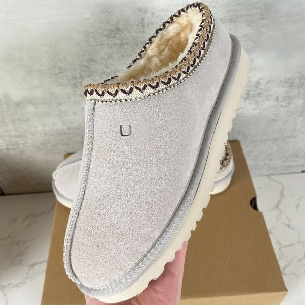 Stivali in castagna firmati Scarpe da neve Scivoli in pelliccia da donna Australia Stivale classico ultra mini con plateau Slip-on in pelle scamosciata Stivaletti in lana scamosciata con caviglia invernale