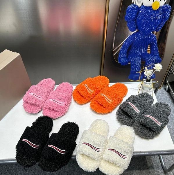 Designer Parigi autunno e inverno donna famiglia calda casa scarpe di peluche scarpe di cotone all'ingrosso 35-42 articoli per la casa resistenti all'usura