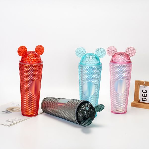 O fabricante fornece copos de palha de plástico de camada dupla, copos de plástico com gravata de diamante, copos gradientes coloridos de grande capacidade