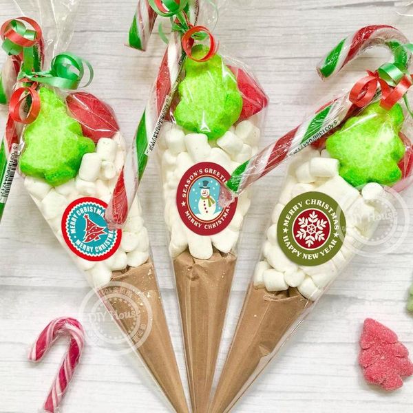 Подарочная упаковка 50/500pcs Рождественские пластиковые конфеты Прозрачные сладкие конусы с бумажными наклеек для обертывания припасов