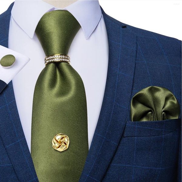 Papillon Cravatta da uomo 8 cm Seta Verde oliva Solido Cravatta Fazzoletto da taschino Gemelli Set Business Matrimonio Formale Per Uomo DiBanGu