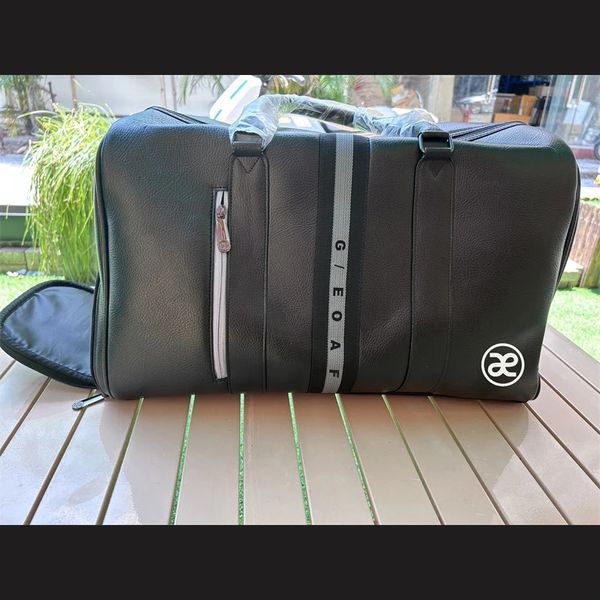 Sacos de golfe G4 Saco de golfe Saco de bola Mulheres Desgaste Senhoras Bolsa Acessórios Bolsa esportiva Bolsa masculina Bolsa de roupas Black Spice Girl 231102