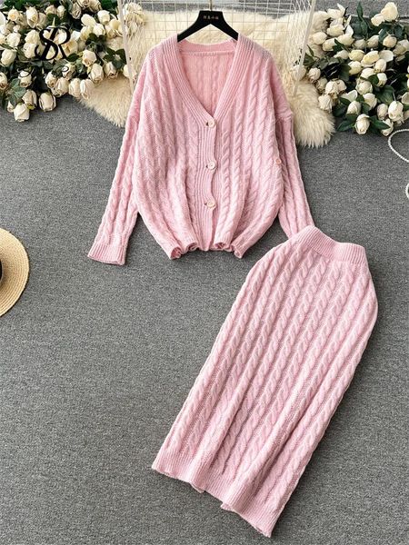 Abiti da lavoro SINGREINY Set da donna chic lavorato a maglia Bottoni speciali Cardigan Gonna aderente divisa Moda invernale Abiti delicati in stile coreano