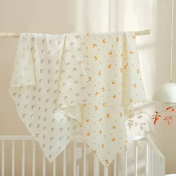 Decken Hautfreundliche Musselin-Wickeldecke für Babys, Blumendruck-Design, kleine Steppdecken, 95–95 cm, Bettwäsche für Kleinkinder