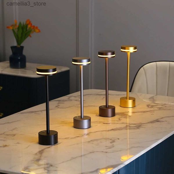 Masa lambaları Yatak odası için masa lambası ücretli LED dokunmatik anahtar masa lambası için restoran şarj edilebilir ışıklar usb-c şarj masa lambası q231104