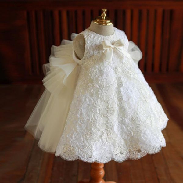Kız elbiseler çiçek kız beyaz elbise çocuklar doğum günü vaftiz elbiseleri çocuklar için zarif dantel yay frocks kızlar butik parti giymek elbisesi A2347 230403