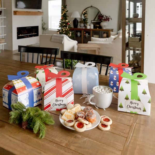 Decorações de Natal 24 caixas para presentes, suéter, sacos pequenos, caixa de bolo ou doces. Cartão laminado grosso branco com vibrante P Amwyt