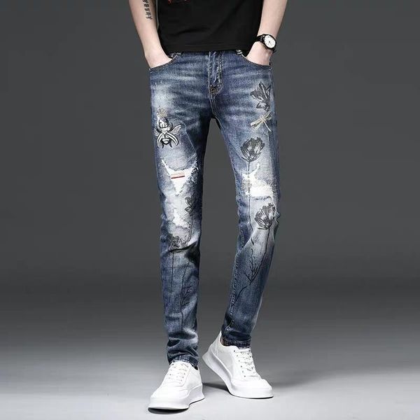 Jeans masculinos masculinos bordados em estilo chinês Padrão elástico Slim Pants Personalidade Calça de Autumnmen da primavera