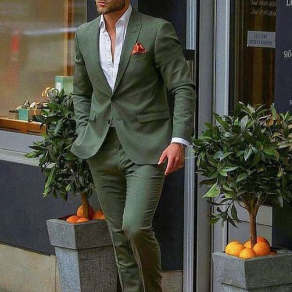 Abiti da uomo Blazer Casual Elegante 2 pezzi Giacca Pantaloni Verde scuro Uomo Slim Fit Smoking dello sposo Moda Abito personalizzato Set Matrimonio di lusso 230404