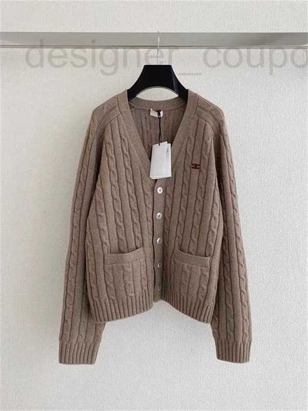 Suéteres femininos designer luxo arco triunfal couro patchwork lã cardigan 2023 novo ce casa massa frita torções tricô com decote em v suéter casaco cre0