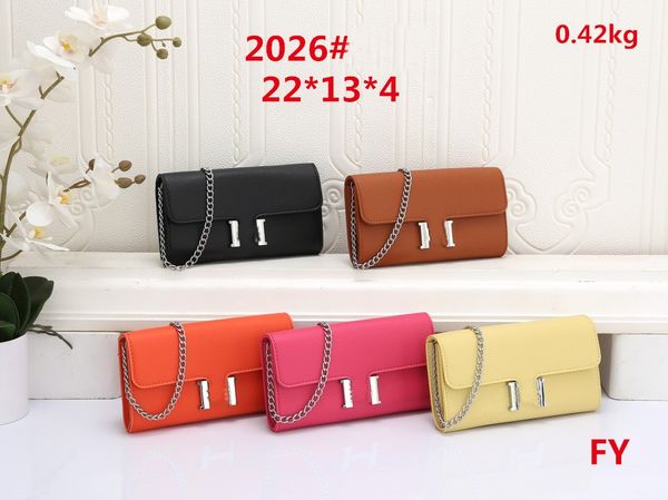 Großhandel mit neuen hochwertigen Damen-Umhängetaschen, Ketten-Crossbody-Taschen, Handtasche, fünf Farben, Dinner-Taschen, PU-Handytaschen Größe 22 * 13 * 4