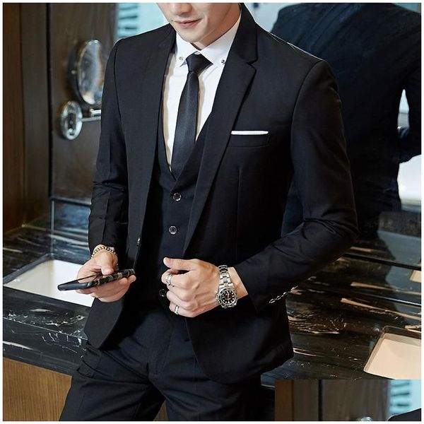 Ternos masculinos Blazers Mens Moda Slim Business Casual Roupas Groomsman Três Peças Terno Jaqueta Calças Calças Colete Conjuntos Drop Del Dh7Hy