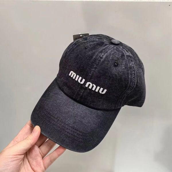 Miu Hat Duck Tongue Korean Edition Baumwolle Hardtop Baseball Cap Sommer Bunte weiße Mütze Riding Outward Sunscreen Hat LBDX