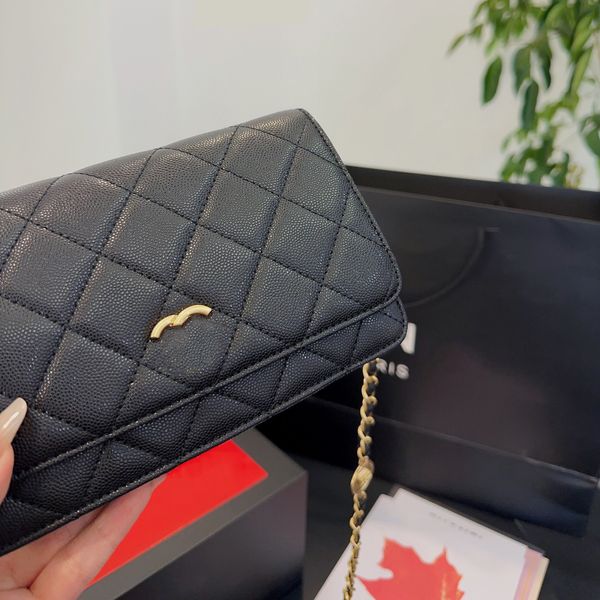 Chanelness Bags Marka Crossbody Fransız Tasarımcı Mini Kadın Omuz Lüks Woc Zincir Çantası Yüksek Kaliteli Havyar Deri Çantalar Klasik Dikiş Diamond776