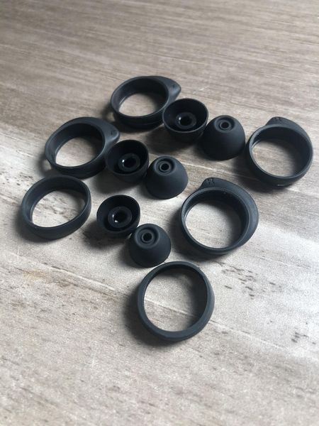 12 punte per auricolari in silicone, punte alari per auricolari di ricambio per Samsung Galaxy Buds, 6 paia