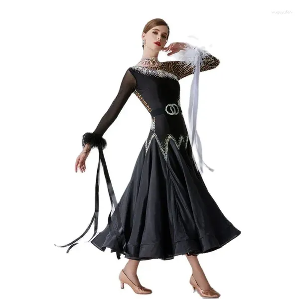 Stage Wear B-19447 Abito da ballo personalizzato per ragazze sexy di alta qualità di fascia alta Nero Concorso di danza liscia con seta perlata