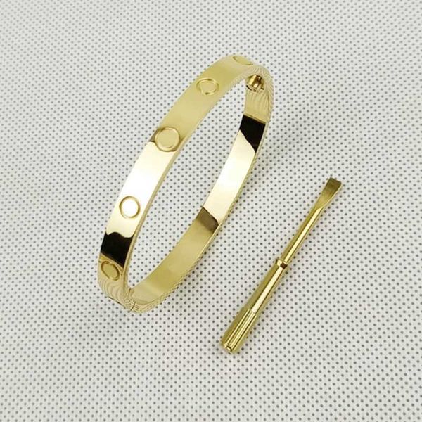 Goldarmband Charm Love Armreif Titan für Mode Wed Rise Gold Thanksgiving Day Herren Damen Luxusarmband L3 Q197