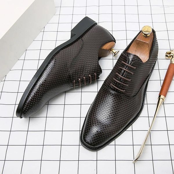 Kleidschuhe Luxus-Herren-Derby aus braunem Leder, handgefertigt, schlichter Zehenbereich, zum Schnüren, Business-Büro, Hochzeit, Party, Anzug, formeller Schuh für Männer