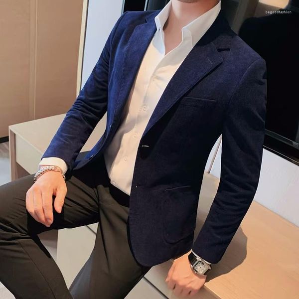 Abiti da uomo Plyesxale Nero Borgogna Blu Velluto a coste Blazer Uomo 2023 Primavera Autunno Uomo Giacca casual Elegante Mens Blazer Q1640