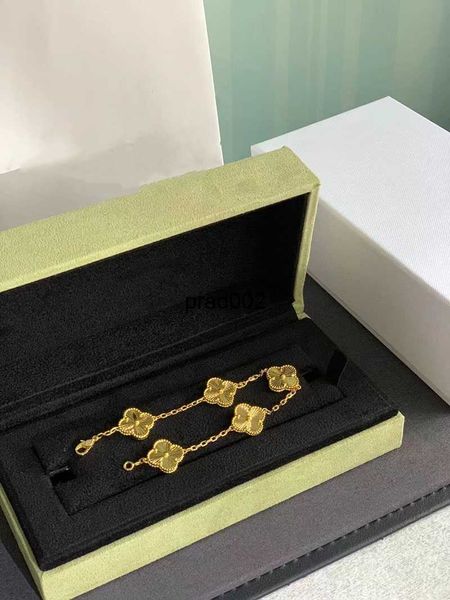 2023 VAN Clover Designer Perle 4 Stück Gold Halskette Ohrringe Diamant Hochzeit Laser Marke Armband Charm