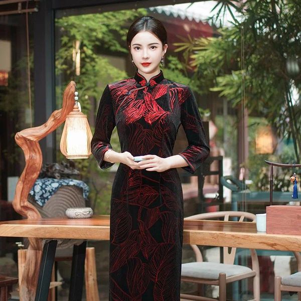 Этническая одежда больших размеров, красный, черный бархатный Cheongsam, женское винтажное длинное платье для вечеринки и свадьбы, зимнее традиционное Ципао, M-5XL, S2419