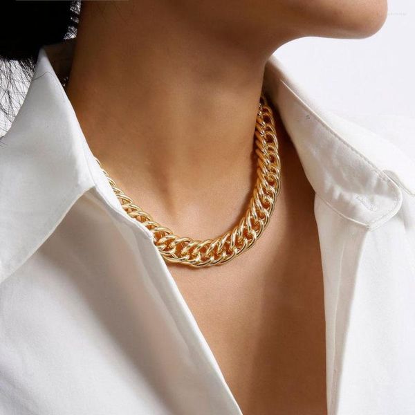 Catene 2023 Fashion Chunky Gold Curb Chain Collana Alluminio liscio Colore placcato oro Vendite dirette in fabbrica