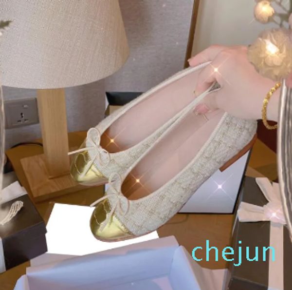 scarpe da ballo da donna semplici abbinamenti di colori sandali di lusso in pelle di pecora con fiocco fatti a mano personalizzati di alta qualità