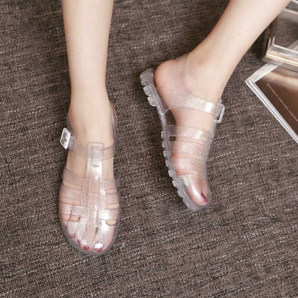 Sandales 2022 marque été femmes chaussures cristal gelée sandales plates EUR 36-40 Bling plastique creux Sandalias 4 couleurs plage pantoufles AA230403