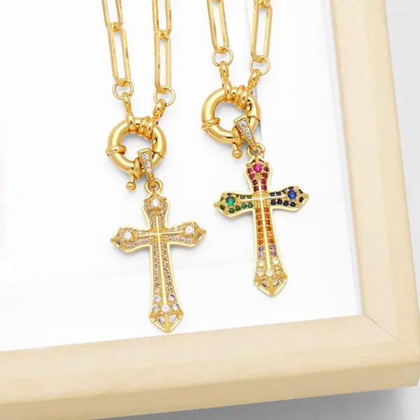 Colares Pingente Flola Multicolor Zircon Cross para Mulheres Cobre Banhado A Ouro Paperclip Cadeia Amuleto Jóias Presentes Colar Cruz Nkeb816