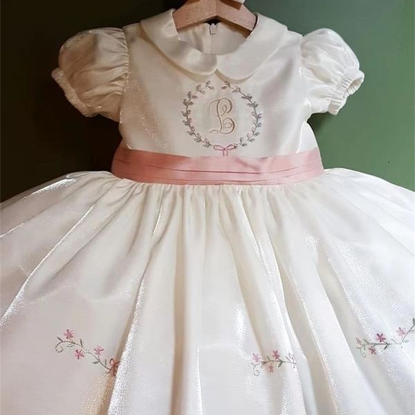 Mädchen Kleider 0-8Y Baby Mädchen Sommer Weiße Blume Stickerei Türkisch Vintage Lolita Prinzessin Ballkleid Kleid für Geburtstag Urlaub Casual Eid 230403