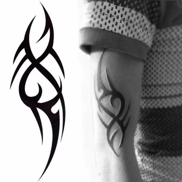 5 PC Tatuaggi Temporanei Elegante 3D New Man's Mezza Manica Braccio Temporaneo Totem Tatuaggio Adesivi Body Art Tatuaggi Ragazzi Strumenti di Bellezza Z0403