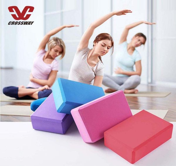 Blocos de ioga 2 pacotes de tijolos de alta densidade EVA superfície de suporte macia e antiderrapante para Pilates reforçar academia meditação melhorar o equilíbrio de força 4606148