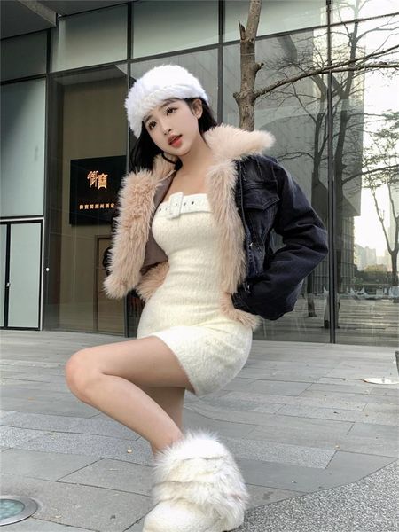 Giacche da donna Cappotto in denim con giunture in lana di agnello nero Inverno da donna 2023 Collo soffice Abito corto in cotone ispessito Caldo