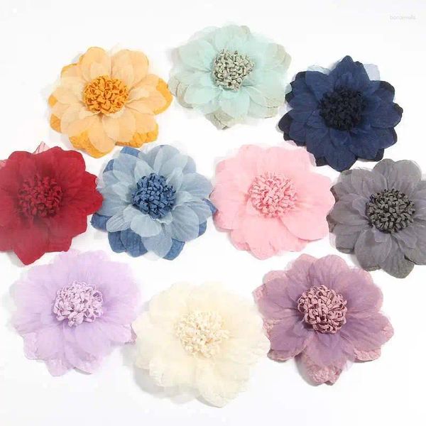 Dekorative Blumen 100pcs 9 cm 3,6 Zoll Lotus Chiffon Stoff Satin künstlich für Kopf Hochzeitskleid Hüte Stirnband Brosche DIY Home Decor