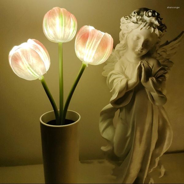 Luzes noturnas simulação tulip lâmpada de flor graciosa e elegante design bonito durável para a decoração de casamento de cabeceira do quarto de casa