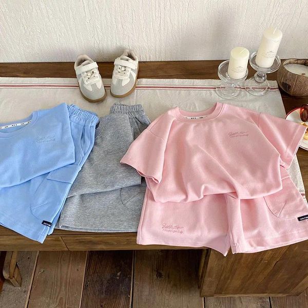 Kleidung Sets Kinder Set 2023 Sommer Sportlicher Stil Reine Baumwolle Rundhals Kurzarm Shorts Zweiteilige Neutral Casual