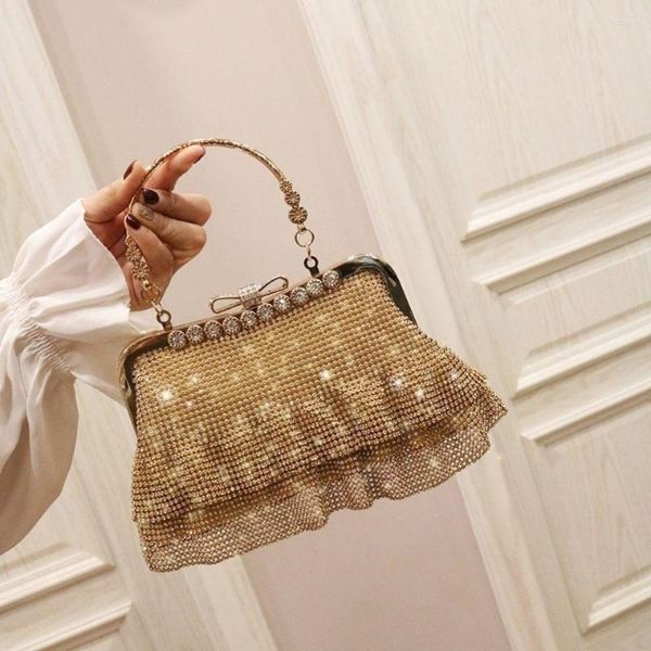 Bolsas de cintura 2023 Conjunto de bolsas de embreagem Diamonds Banquetes femininos da moda de shinestone da moda versátil até mesmo