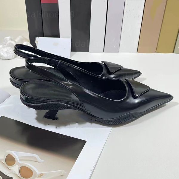 Sandálias de grife Slingback Saltos Sapatos Mulher Gatinho Salto Pontudo Slingback Bomba Couro Real Preto Branco Rosa Mulheres Bombas Vestido Formal Sapato