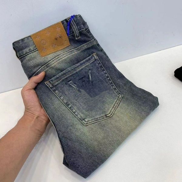 2023 novos jeans masculinos buraco luz azul escuro cinza marca calças masculinas rua denim apertado fino perna reta denim qualidade superior