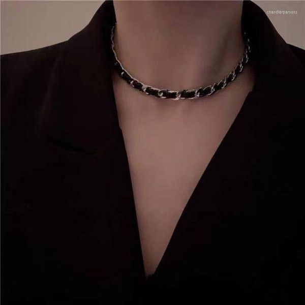 Correntes Colar de couro trançado de luxo para mulheres Simples Charker Collar Party Design Jóias por atacado presentes