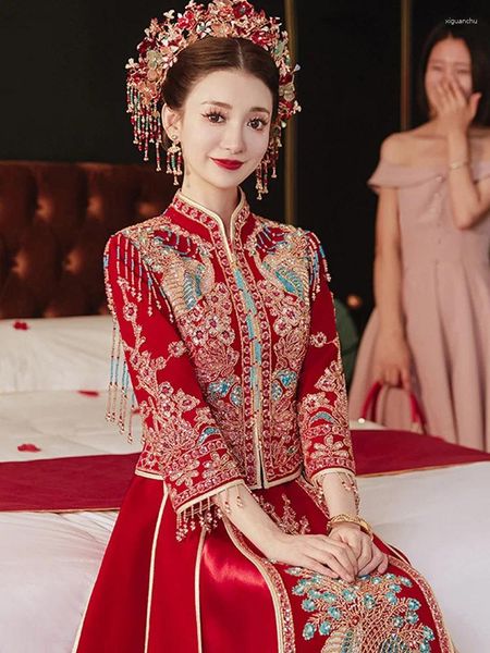 Roupas étnicas lantejoulas requintadas estilo chinês noiva pavão bordado vestido de casamento casar contas borla cheongsam