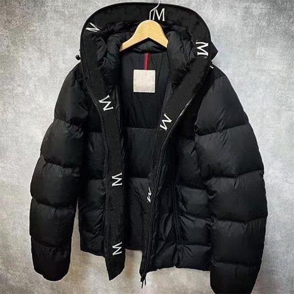 Erkek Ceketler Down Parkas Designer Puffer Ceket Siyah dış giysiler serisi Dış mekan sıcak soğuk koruma rozeti tutun Monmcliar dekorasyon kalınlaşan ceket