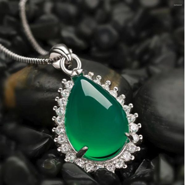 Pingente colares 25x20mm gota de água esmeraldas natural verde calcedônia jaspers neckwear moda elegante gota com cristal diy jóias