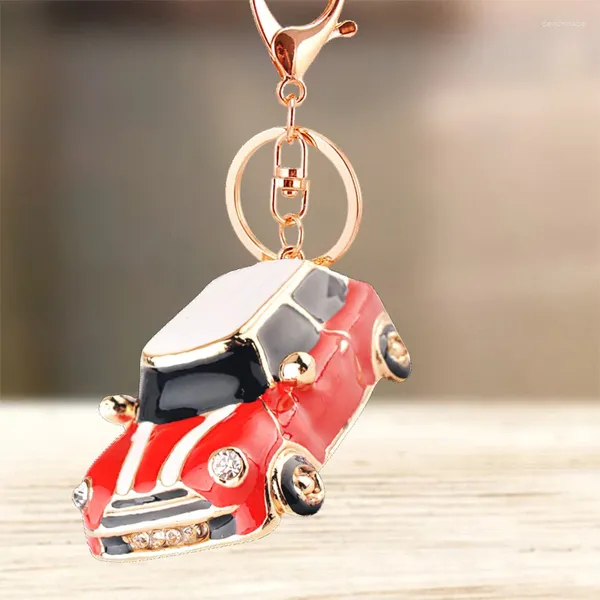 Chaveiros bonito strass cristal vermelho mini carro chaveiro modelo 3d chaveiro titular pingente chaveiro