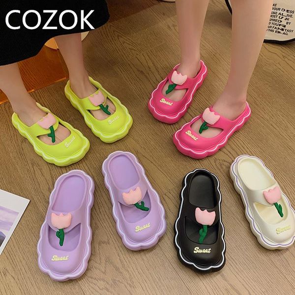 Slippers feminino na plataforma de verão 2023 Designer casual Sandálias de mulheres planas confortáveis ​​moda rosa flor e eva sapatos