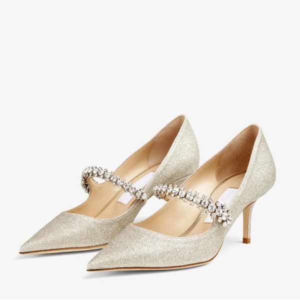 Mode Damen Sandalen BING PUMP 65 mm Italien Zarte spitze Zehen Kristall Knöchelriemen Weißgold Partikel Glitzer Designer Abendkleid Sandale High Heels EU 35-43