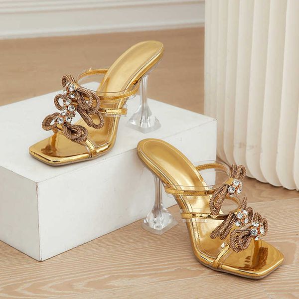 Yeni terlik moda altın parıltı rhinestones kadın terlik yaz kristal bowknot yüksek topuklu parti balo ayakkabıları pvc şeffaf sandalet 230406