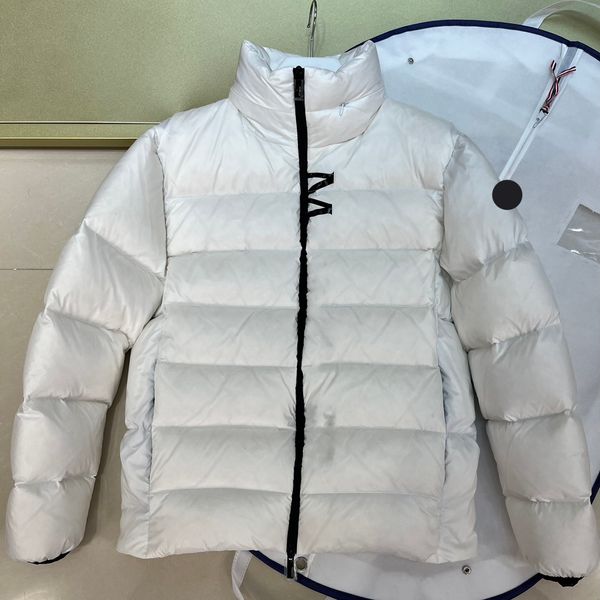 Mens Puffer Ceketler Ceket Tasarımcı Kış Hafif Stand Yakası Cep Sıcak Parkas Lüks İşlemeli Rozet Dış Giyim Palto Kış Ceket Boyutu 1/3/4/5